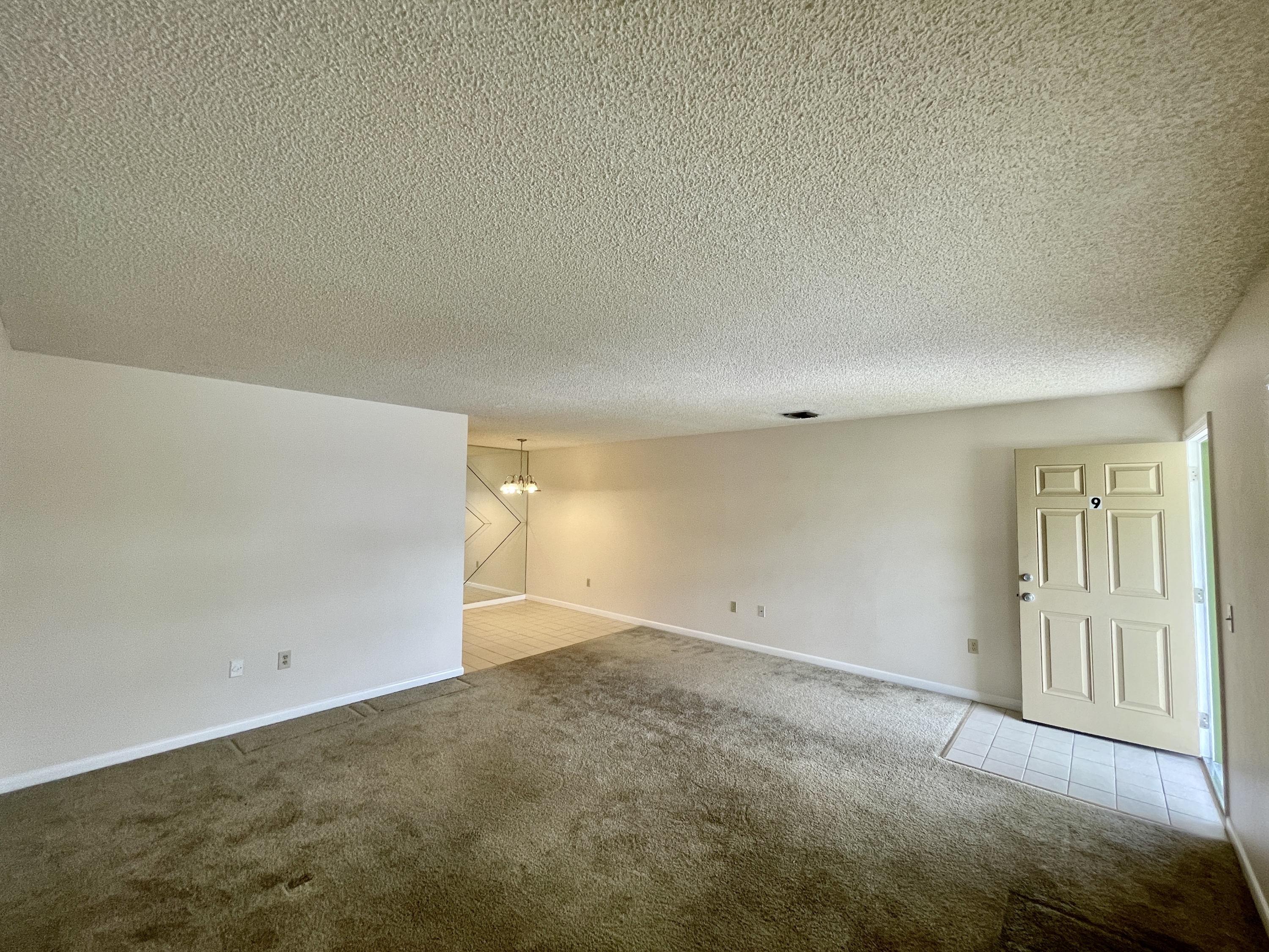 604 SW 35th Street Apt 9
